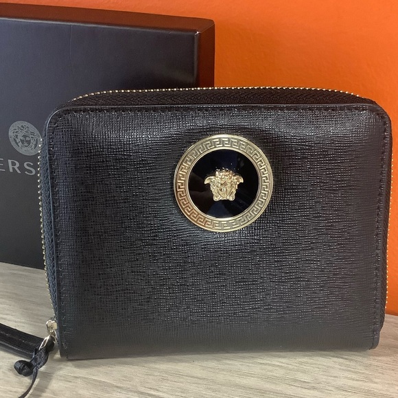 Versace Iconic Medusa Head Square Wallet - Picture 6 of 10